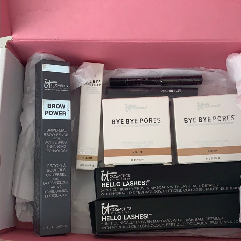 It Cosmetics - liner, brow pencil, mascara, powder